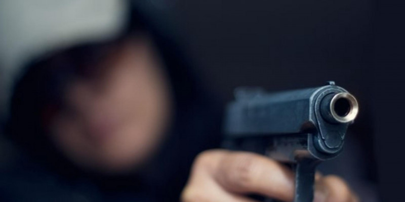 Әйелін, баласын және балабақшадағы 37 адамды атып өлтірген