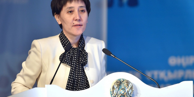 Дүйсенова еліміздің зейнеткерлерін Қарттар күнімен құттықтады