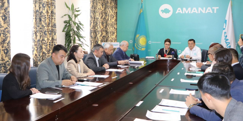 «Miras» кеңесінің отырысында партияның саяси тұғырнама жобасы талқыланды
