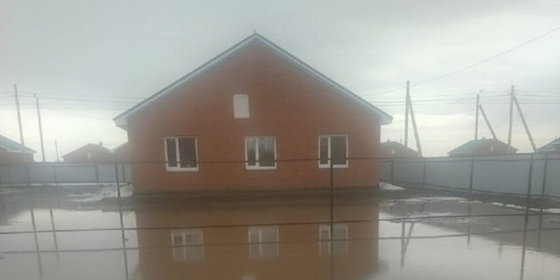 Әулиекөлдегі ауласын су басқан үйлерге қатысты әкім пікір білдірді