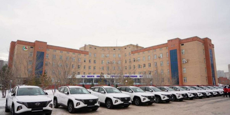 Елордалық емханаларға 50 жаңа көлік берілді