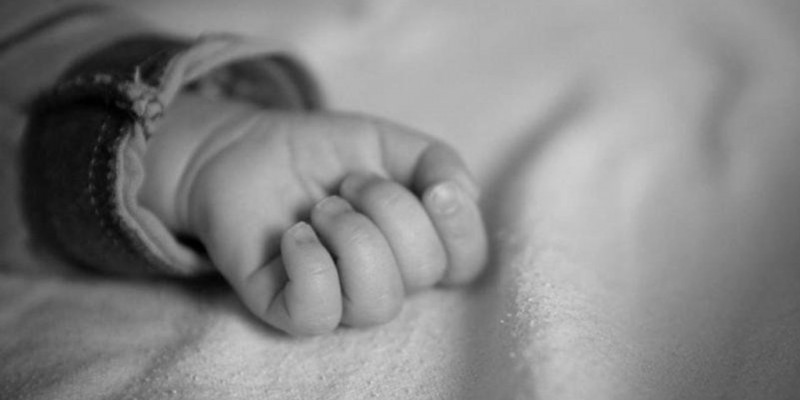 БҚО-да екі айлық нәресте медбике антибиотик салғаннан кейін көз жұмған