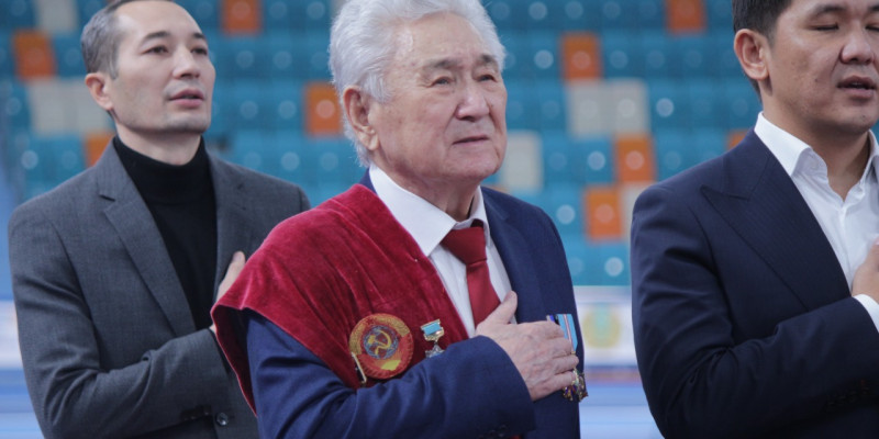 Астанада әйгілі желаяқ Әмин Тұяқовқа арналған турнир басталды