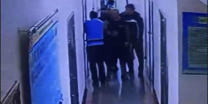 «Таяқ жеуден шаршадық»: Қазығұрт полицейлері заңгерден араша сұрады (ВИДЕО)
