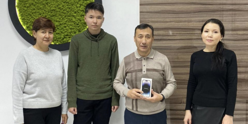 Газетке жазылып, Iphone ұтамын деп ойламадым - Қадырбек Қалиев