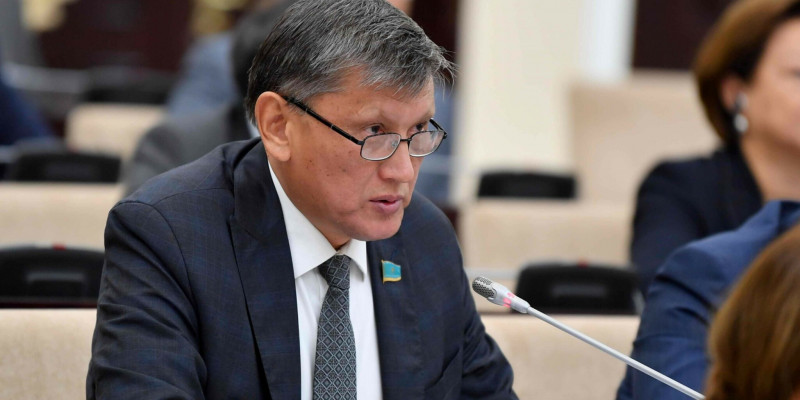 Нұртөре ЖҮСІП, сенатор: Рухы мықты ұлт қандай сынақтан да сүрінбейді
