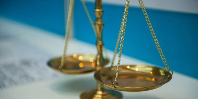 Әйелдер 61 жаста зейнетке шығады: Сенат жаңа заң қабылдады