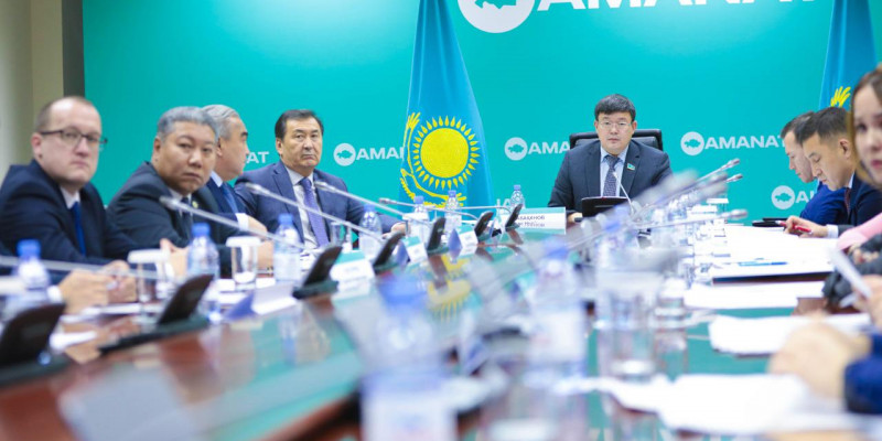 Мемлекеттік органдар Жайық өзенінің мәселесіне немқұрайды қарап отыр – Экологиялық кеңес