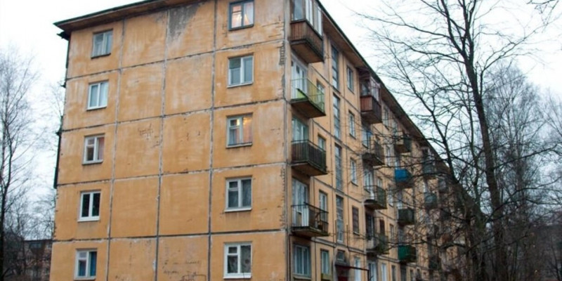 Арқалықта 5-қабаттан құлаған тұрғын құтқарылды