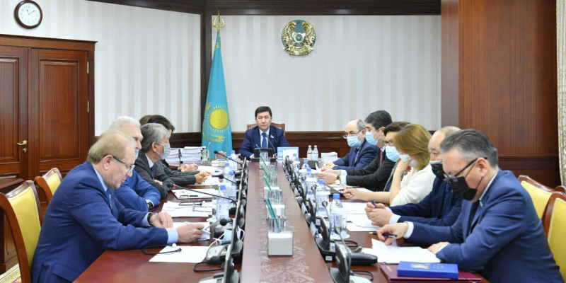 Мәжіліс бюросы отырыстың күн тәртібін нақтылады