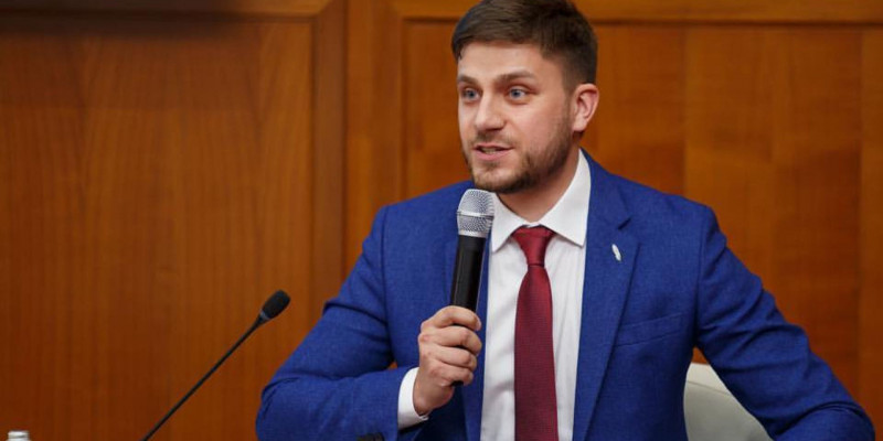Парламент Сенаты аппаратының жаңа басшысы тағайындалды