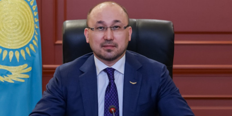 Дәурен Абаев қызметінен кетуіне байланысты пікір білдірді
