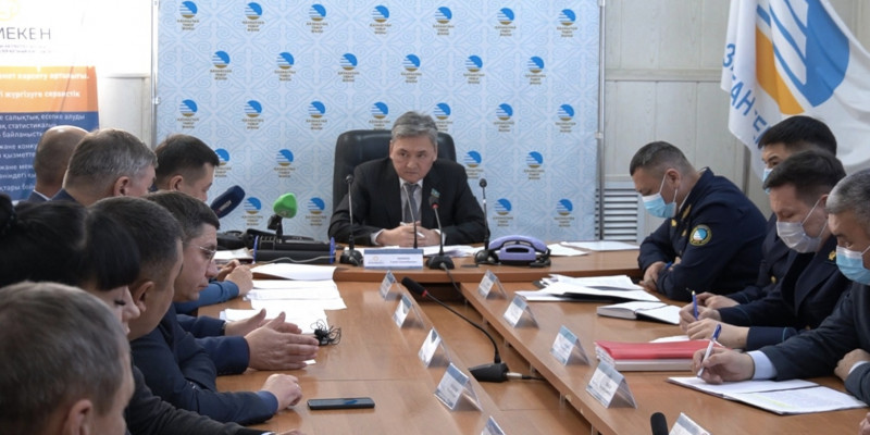«АMANAТ» партиясының комитетінде жүк тасымалдау мәселесі талқыланды