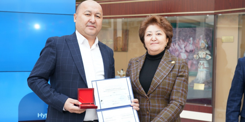 ЕҰУ түлегі Ыстанбұлда мейрамхана ашты