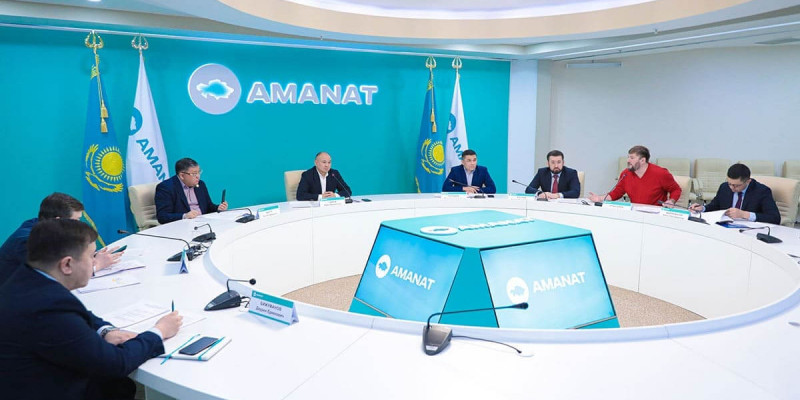 «AMANAT» партиясы жанындағы Кеңес бірқатар меморганның жауапкершілігі төмен екенін атап өтті
