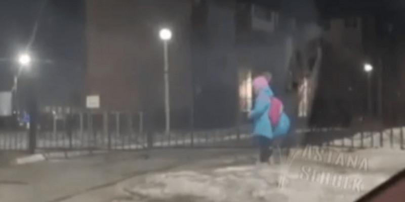 Түнгі сағат үште мектепке барған: оқушының ата-анасы жазаланды