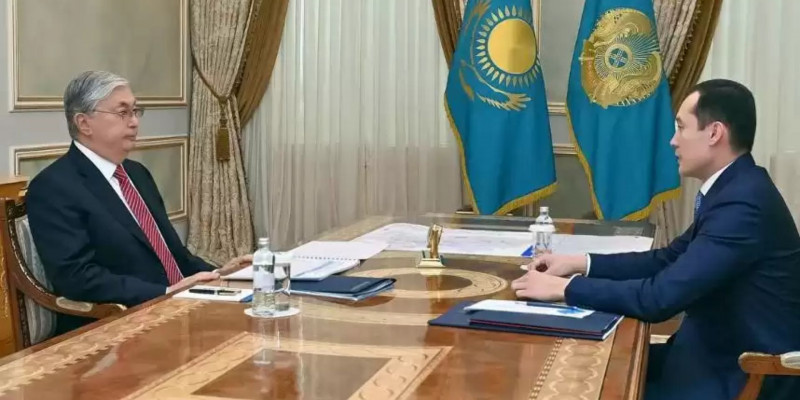 Мемлекет басшысы «QazaqGaz» басқарма төрағасын қабылдады
