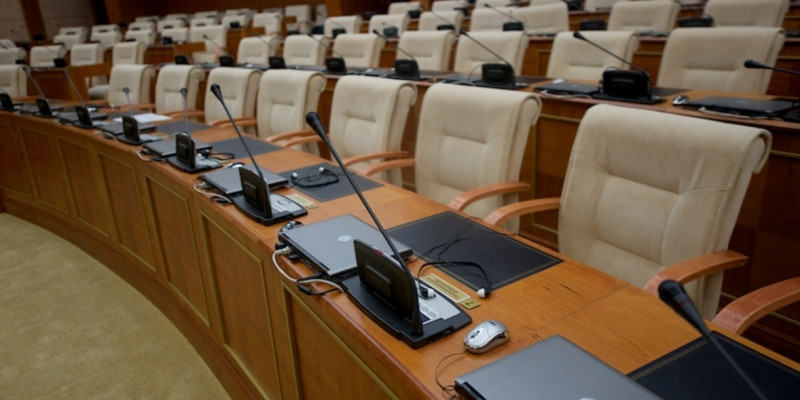 ОСК қорытындысы: бір мандатты округтер бойынша кімдер депутат болды?