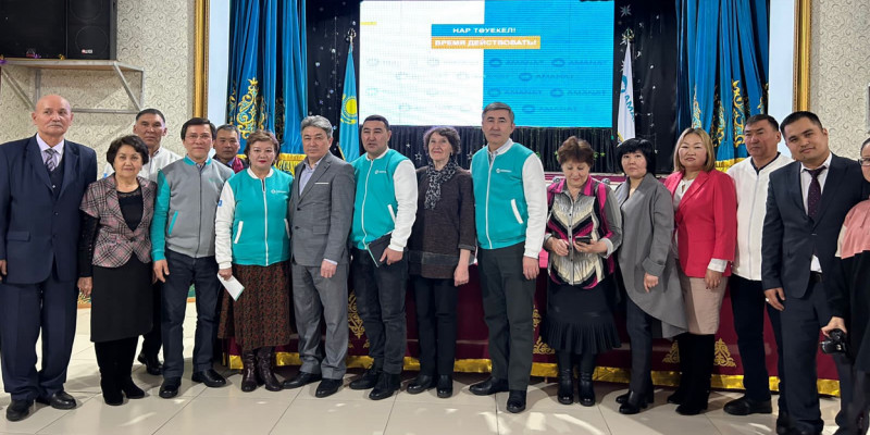 Мәжіліс депутаттығына кандидат Нұртай Сабильянов қалбатаулықтарды тыңдады