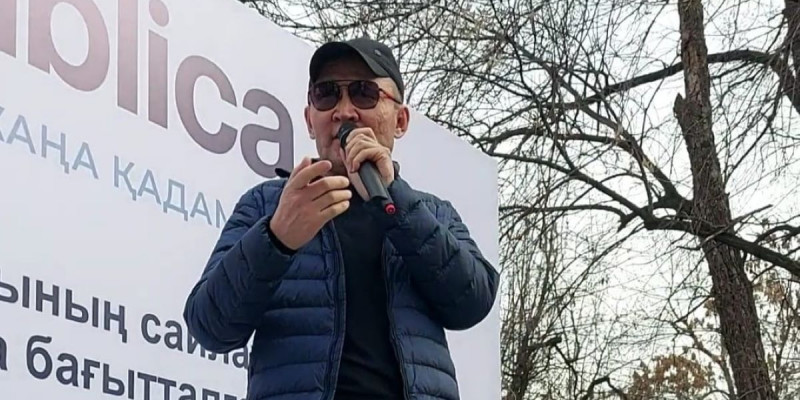 Respublica партиясының қатарына өтуге өтініш білдіргендердің саны 374 мыңнан асты
