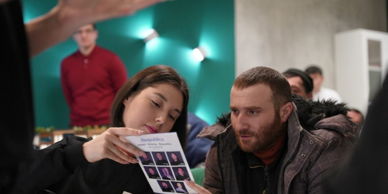 Respublica партиясы Алматыда еңбек ұжымдарымен алғашқы жиынын өткізді