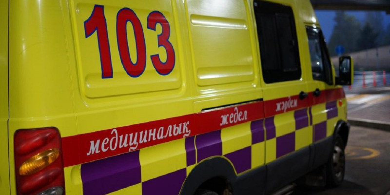 Астанада мешіт қызметкерін пышақтап кетті
