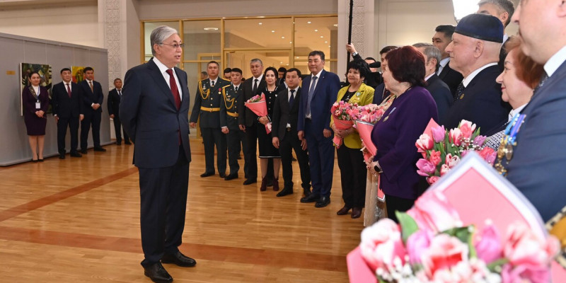 Мемлекет басшысы «Атамекен» өнер ордасына барды