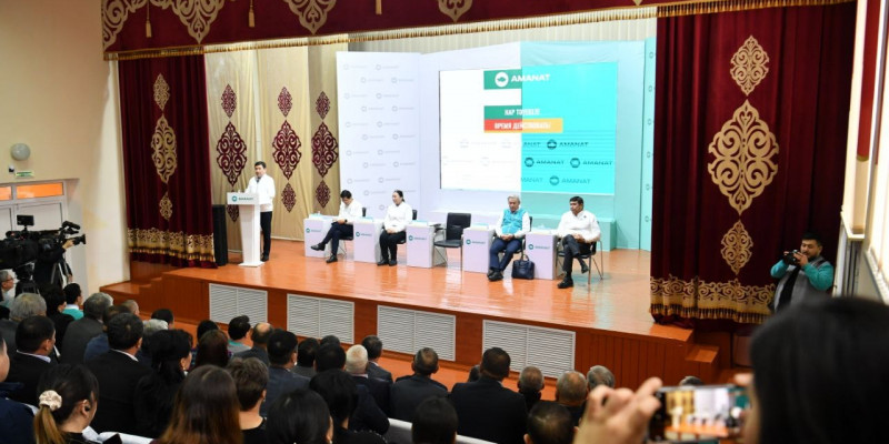 «AMANAT»-тың сайлауалды штабы Жамбыл облысында сайлаушылармен жүздесті