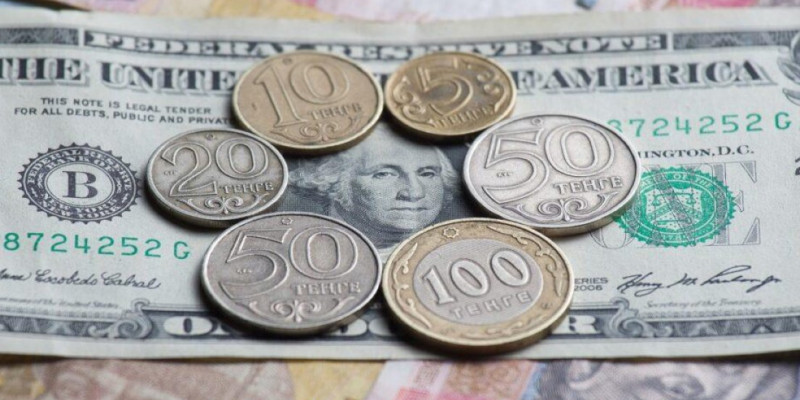 Доллар қайта арзандады: 4 сәуірдегі валюта бағамы