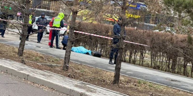 Астанада көшеден әйелдің денесі табылды