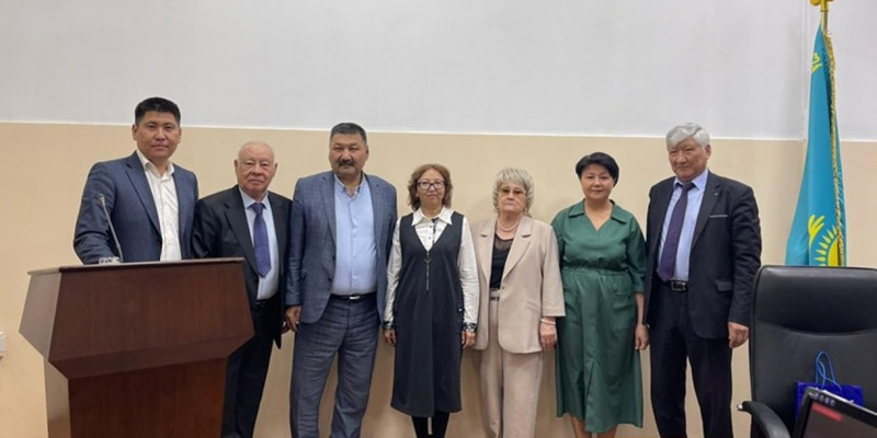 Абай университетінде Атырау облысы тарихының өзекті мәселелері талқыланды