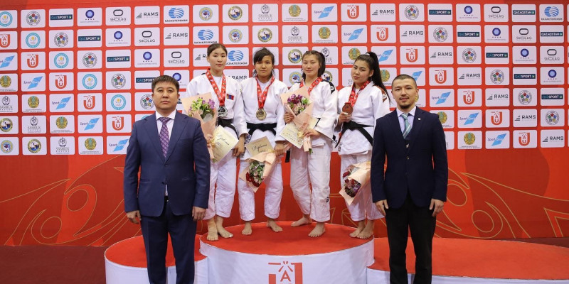 Қазақстан дзюдодан Азия кубогында көш бастады
