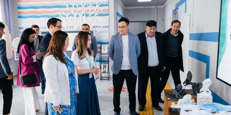 «Самұрық-Қазына» өкілдері Жаңаөзен жасөспірімдерімен кездесті