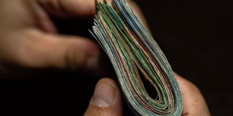 Шымкенттік шенеунік 700 млн теңге жымқырды деп айыпталды