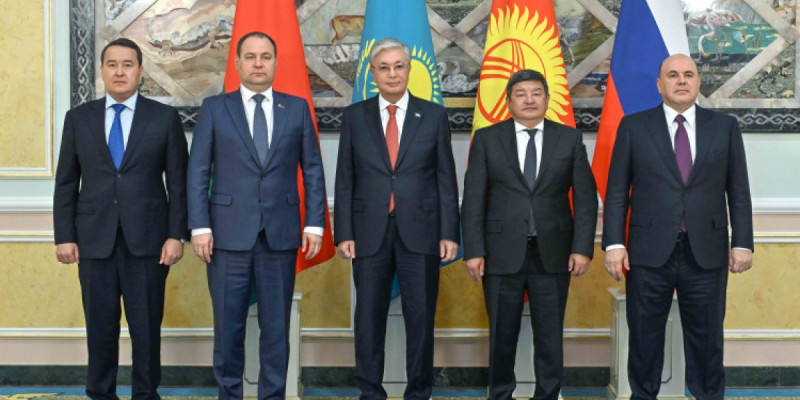 Тоқаев Ресей, Беларусь және Қырғыз Республикасының үкімет басшыларымен кездесті