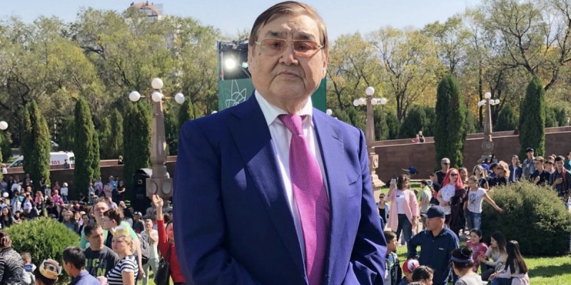 Біржан Хасанғалиев әкесі жайлы ел білмейтін ақпаратты жариялады