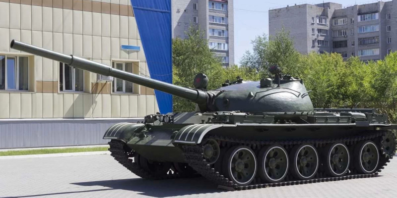 Әскери жаттығу кезінде танк зейнеткерді басып кетті