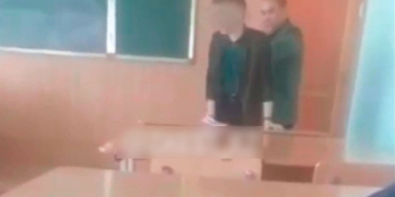 Павлодарда студентті сабаған колледж мұғалімі жауапқа тартылады
