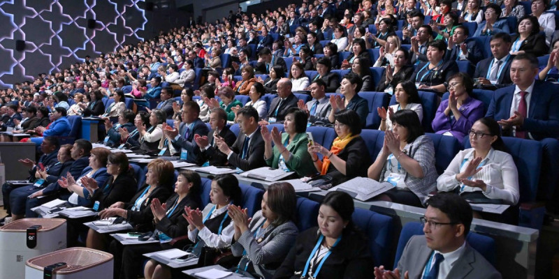 Оқу-ағарту мен Ғылым және жоғары білім министрліктерінің алдында үлкен міндет тұр – депутат