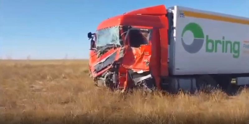 Ақтөбе облысында жол апатынан екі адам қаза тапты (ВИДЕО)