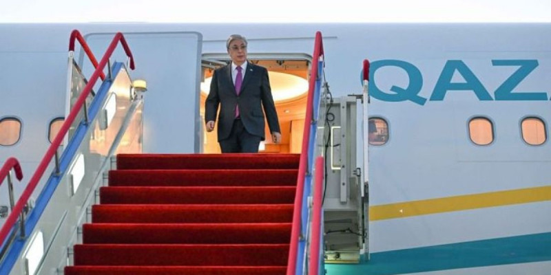 Президент Үрімжі қаласына барды