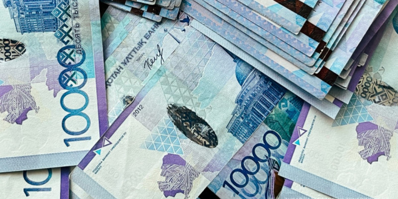 «АрселорМиттал Теміртау» басқарушысы бір жылда 375,9 млн теңге жалақы алған