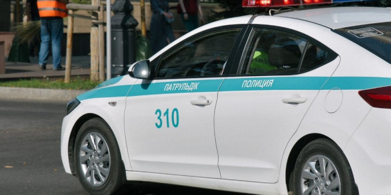 Алматыдағы барахолкада әйел ер адамды пышақтап тастады