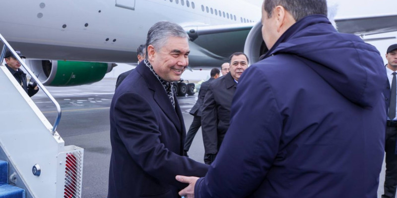 Қазақстанға Гурбангулы Бердімұхамедов келді (ВИДЕО)