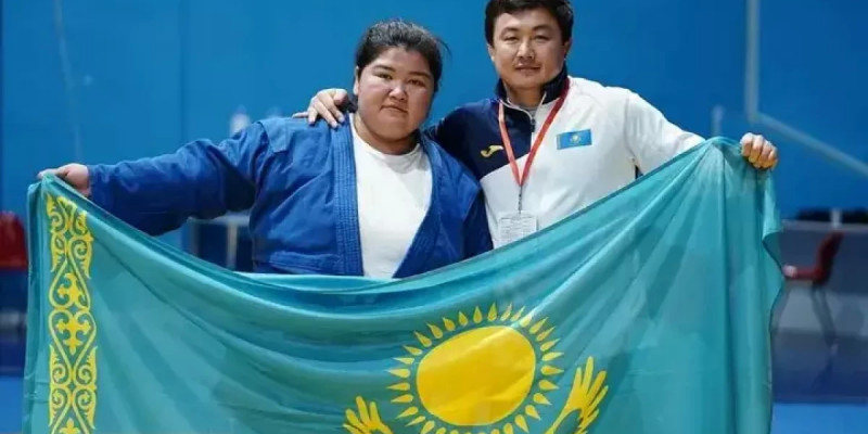 Арайлым Әбенова самбодан әлем чемпионы атанды
