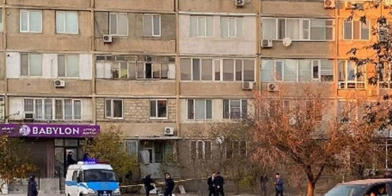 Ақтауда көшеден 43 жастағы ер адамның денесі табылды