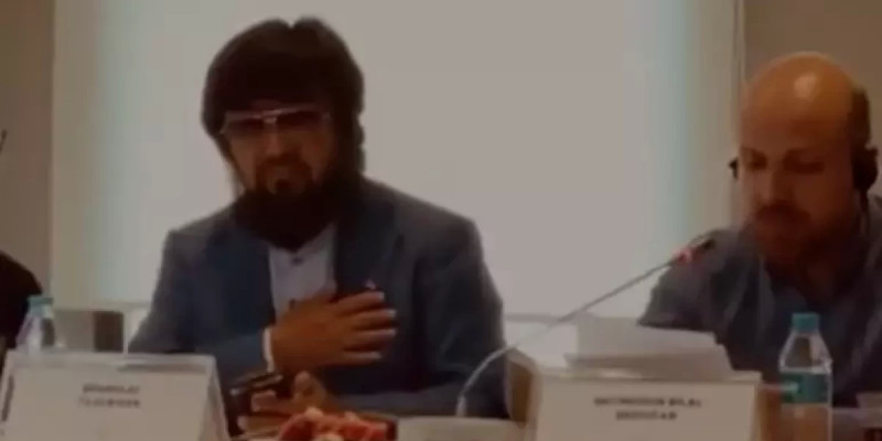 Бекболат Тілеухан Ердоғанның ұлымен қалай танысқанын айтып берді