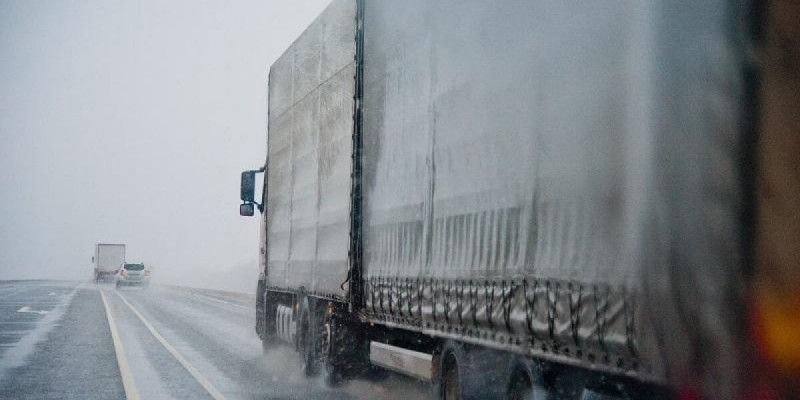 Республикалық жолдарда көлік қозғалысына енгізілген шектеу алынды