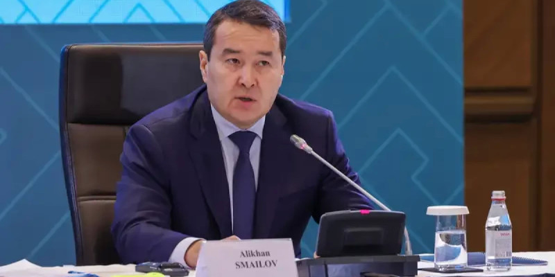 Смайылов шетелдік серіктестерді Қазақстандағы жобаларға инвестиция салуға шақырды