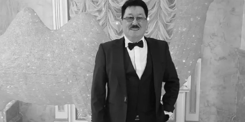 Танымал әнші Ақжол Мейірбеков дүниеден өтті